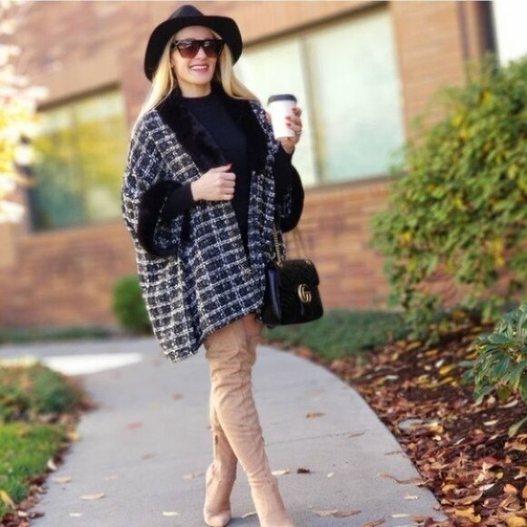 🔥BACK IN STOCK! CHANTELLA Tweed Cape ☆BEST SEL… - Picture 3 of 14